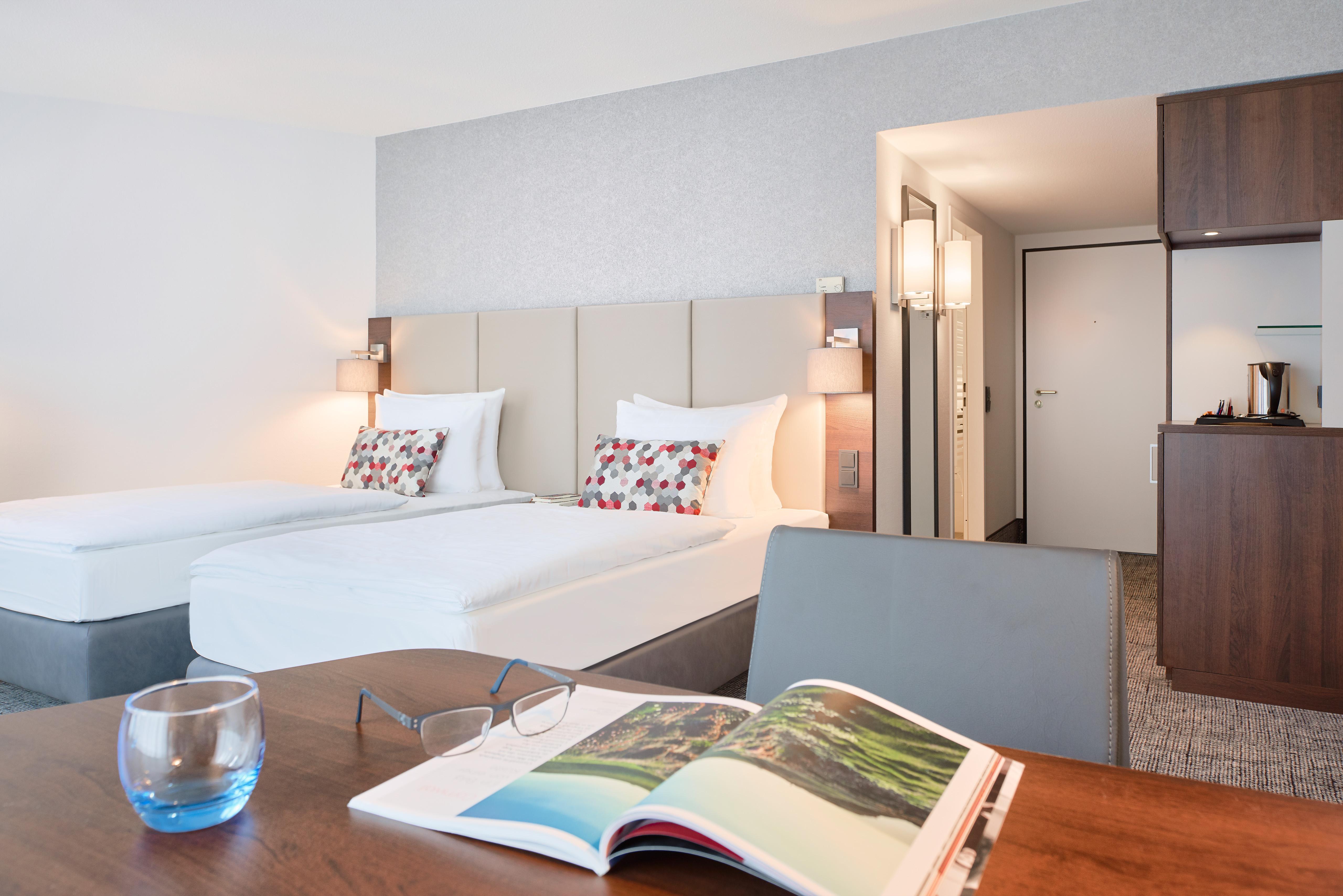 โดรินท์ อัน เดน เวสท์ฟาเลนฮ็อลเลิน ดอร์ทมุนด์ Hotel ภายนอก รูปภาพ