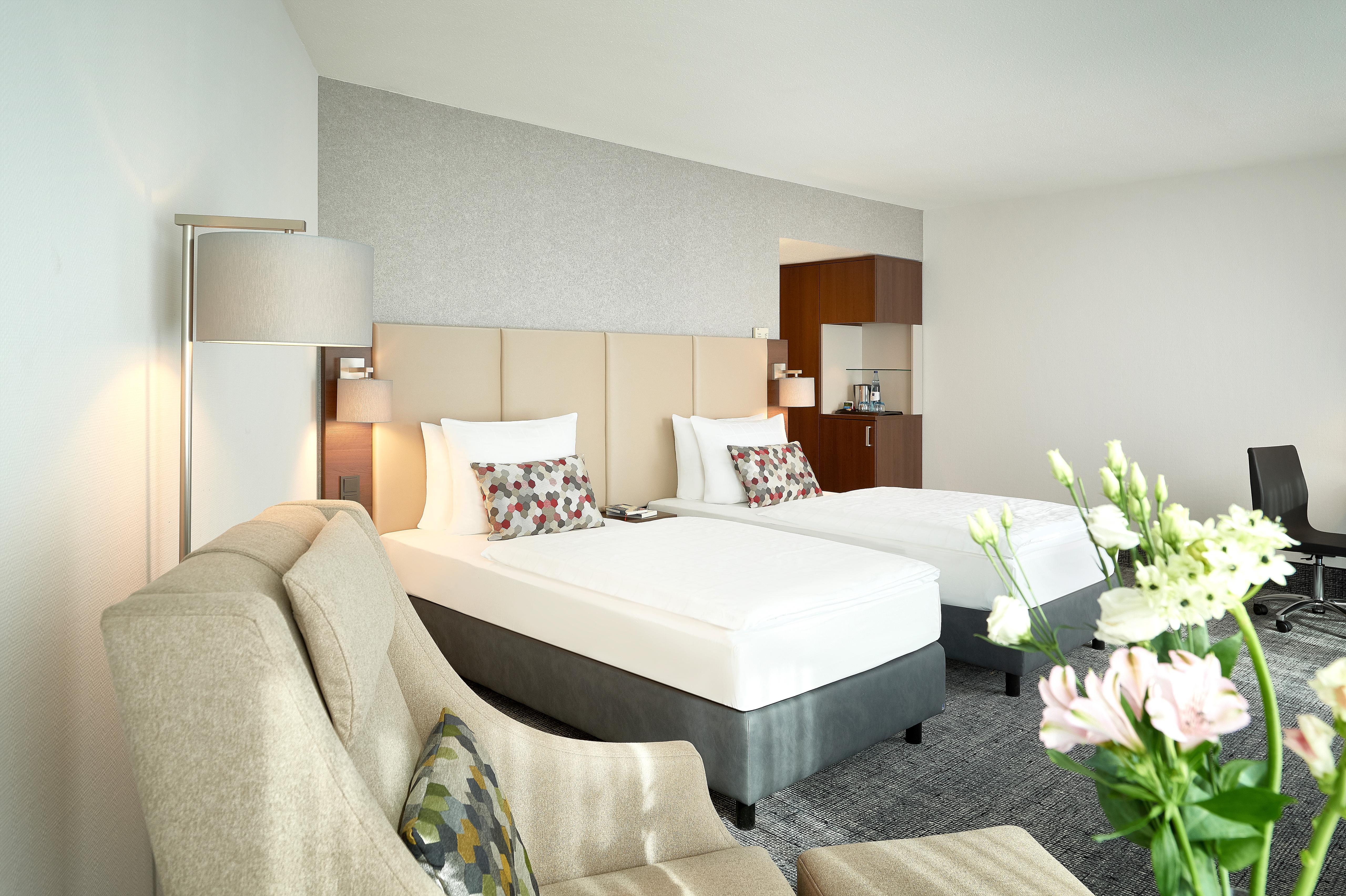 โดรินท์ อัน เดน เวสท์ฟาเลนฮ็อลเลิน ดอร์ทมุนด์ Hotel ภายนอก รูปภาพ