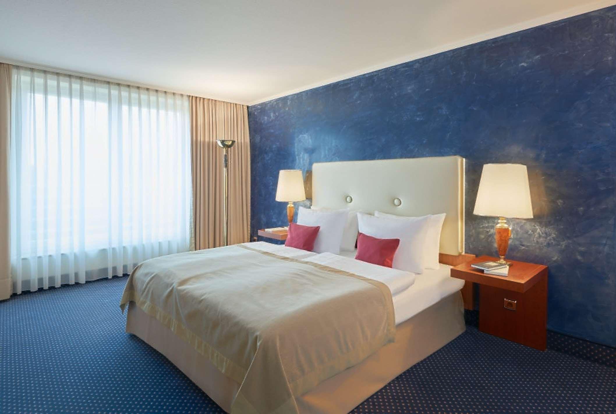 โดรินท์ อัน เดน เวสท์ฟาเลนฮ็อลเลิน ดอร์ทมุนด์ Hotel ภายนอก รูปภาพ