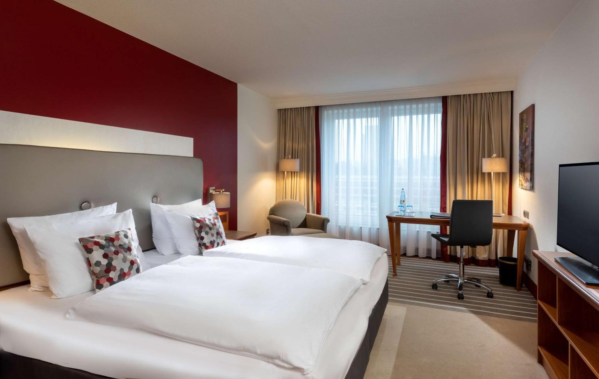 โดรินท์ อัน เดน เวสท์ฟาเลนฮ็อลเลิน ดอร์ทมุนด์ Hotel ภายนอก รูปภาพ