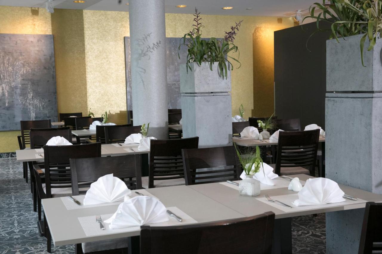 โดรินท์ อัน เดน เวสท์ฟาเลนฮ็อลเลิน ดอร์ทมุนด์ Hotel ภายนอก รูปภาพ